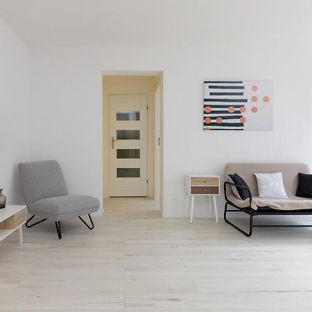 Rondo Onz Sunny Apartment ワルシャワ エクステリア 写真