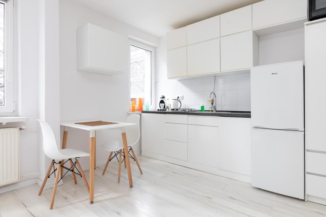 Rondo Onz Sunny Apartment ワルシャワ エクステリア 写真
